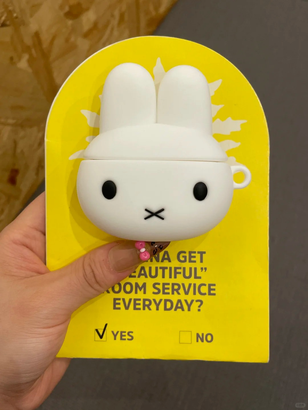 Miffy Rabbit Protective Airpod - Home Cinema Apple บทวิจารณ์และราคา