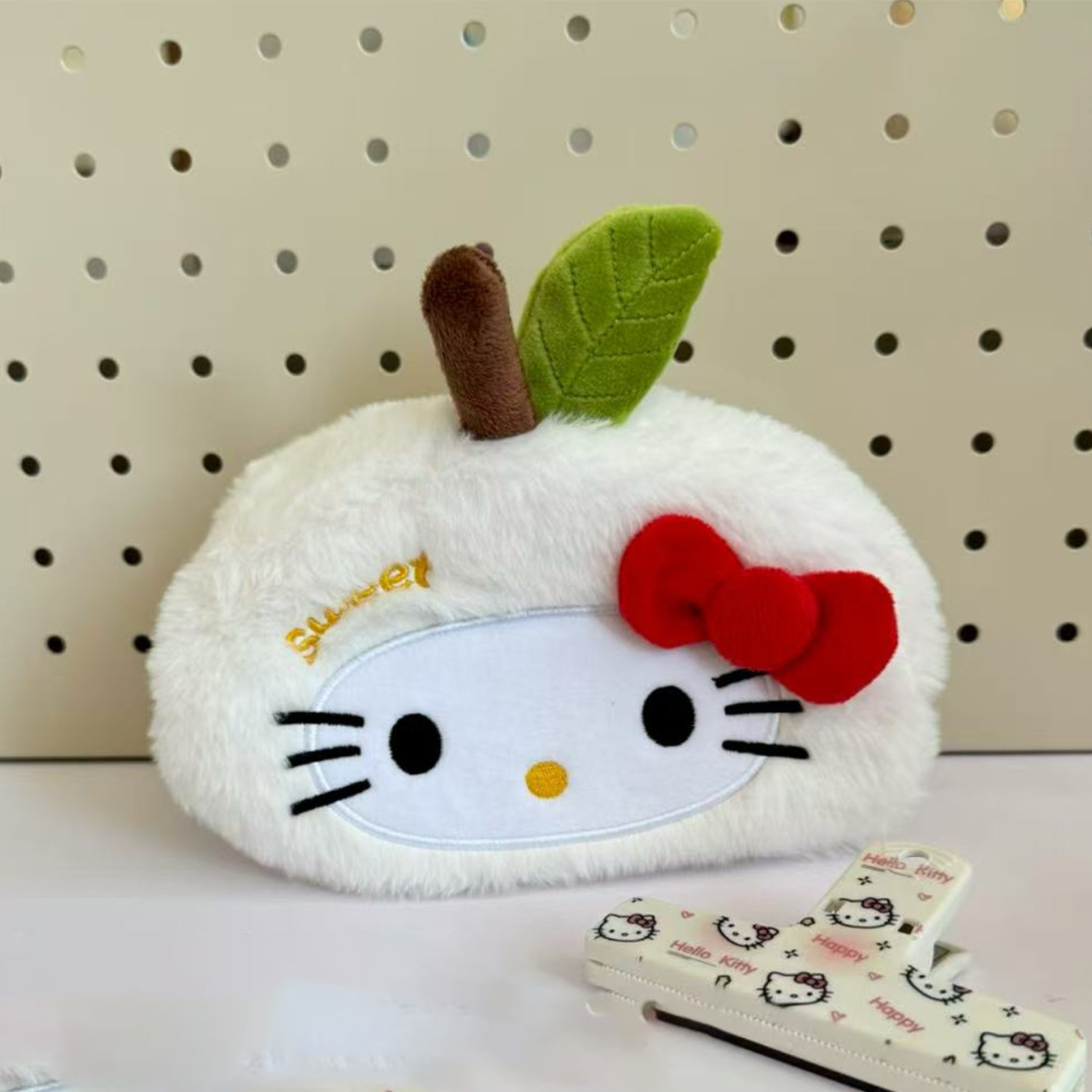 Cute Hello Kitty Apple Cross D - Home Cinema Apple บทวิจารณ์และราคา