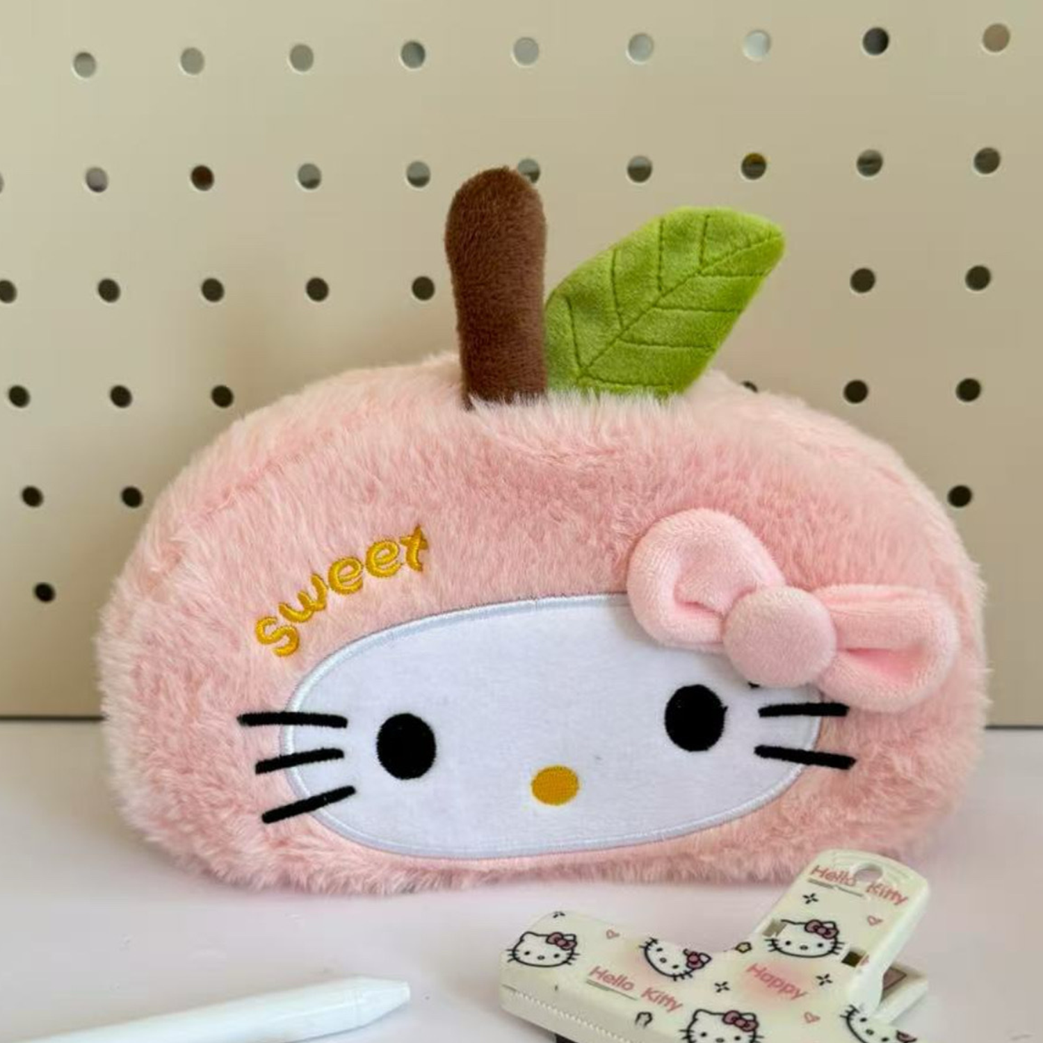 Cute Hello Kitty Apple Cross D - Home Cinema Apple บทวิจารณ์และราคา